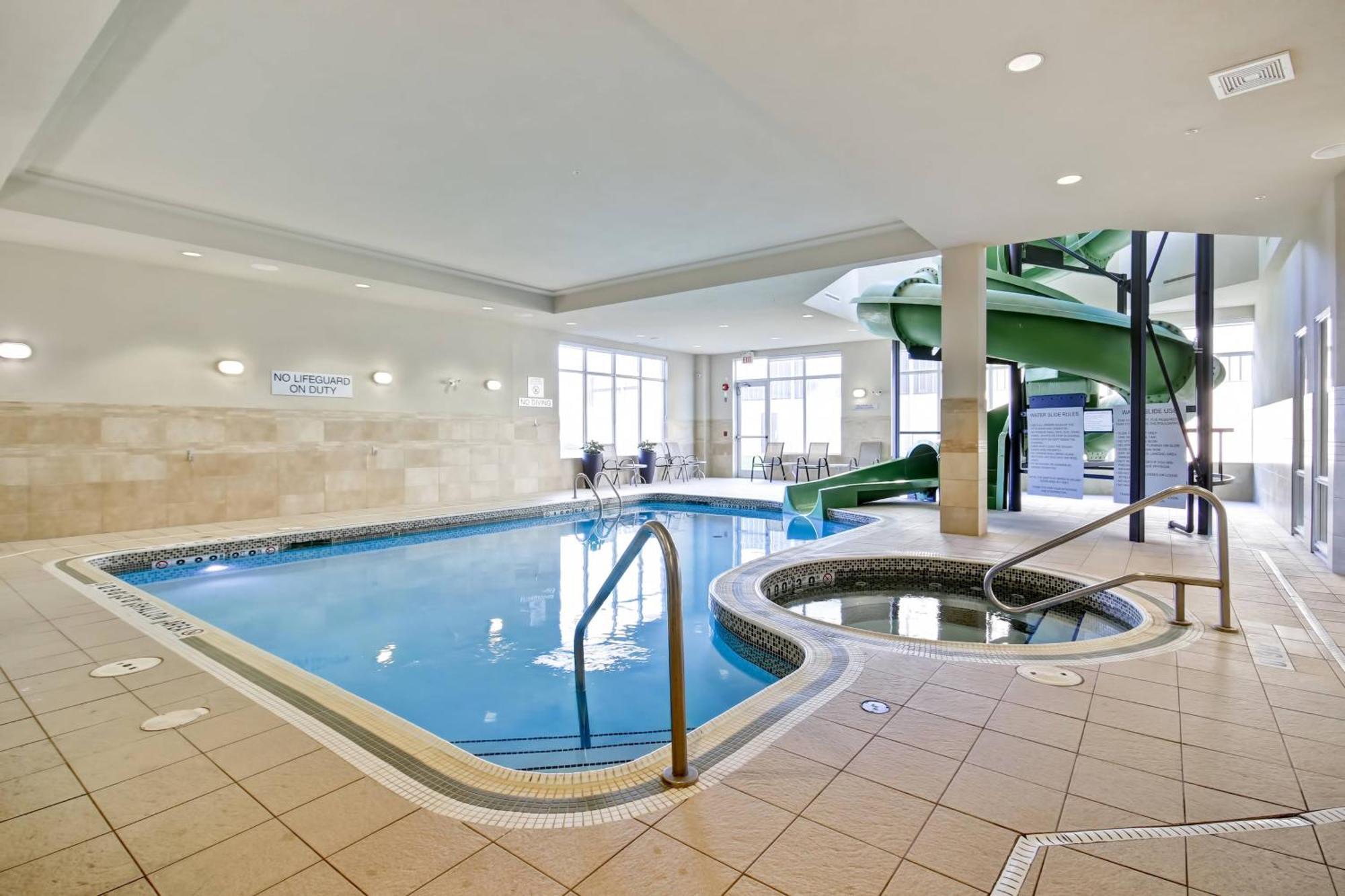 Fairfield Inn & Suites By Marriott Guelph Ngoại thất bức ảnh